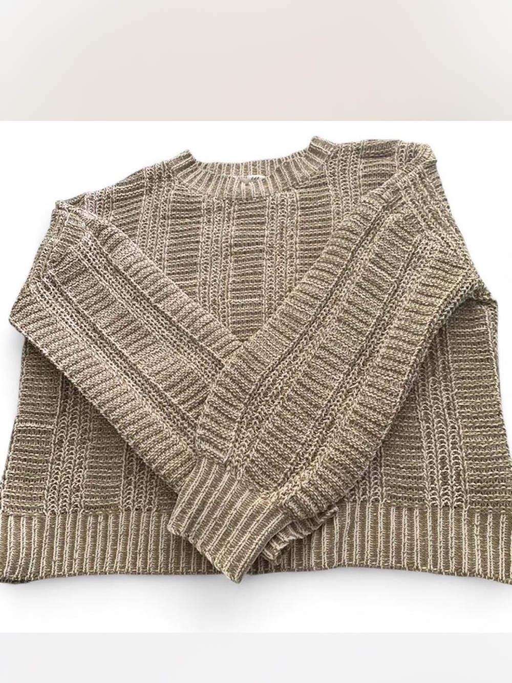 Oversized Cozy Preppy Textured Crewneck Sweater in Taupe size L by New in